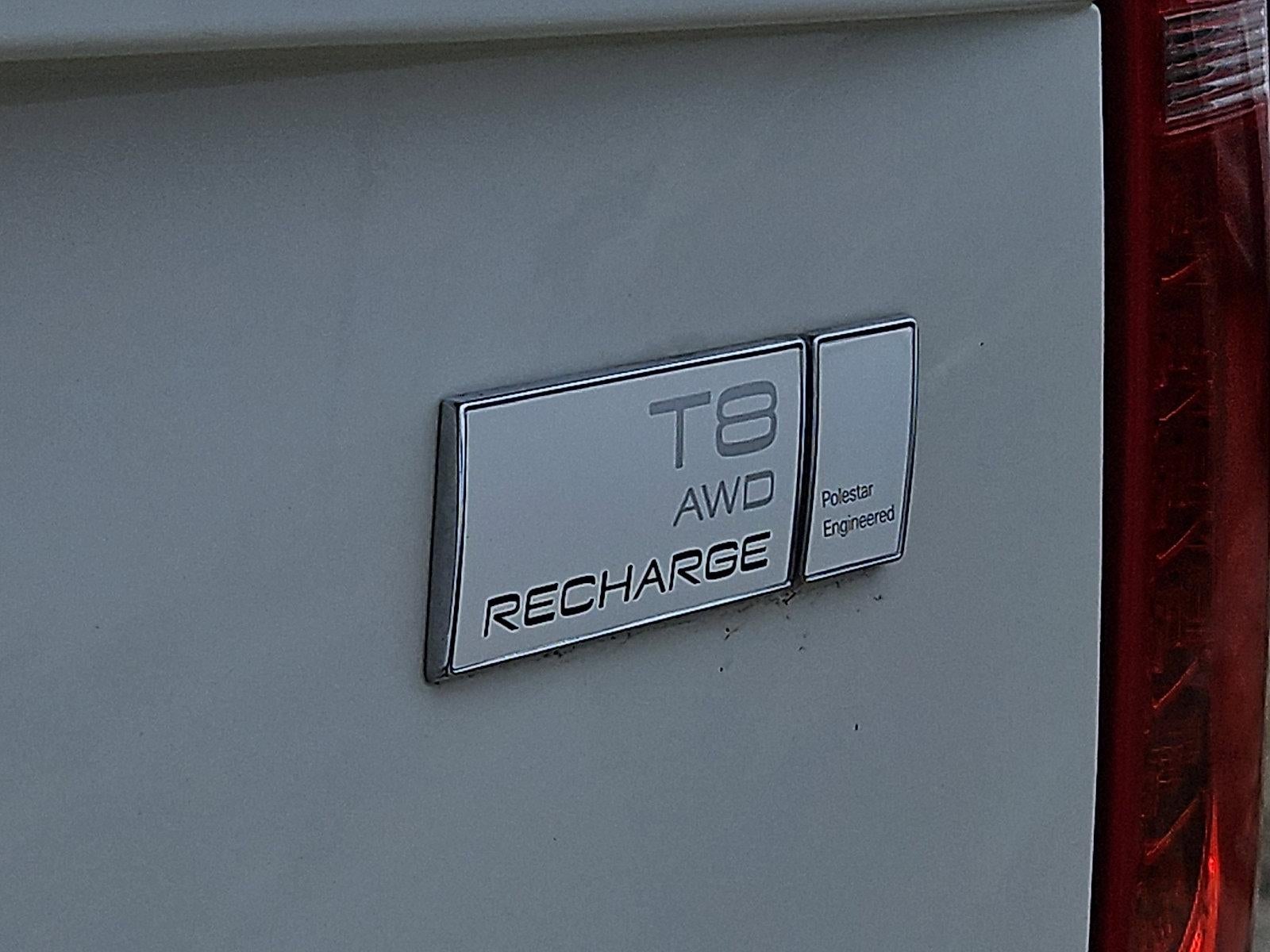 2023 Volvo XC90 Recharge Plug-In Hybrid T8 eAWD PHEV Plus 6P