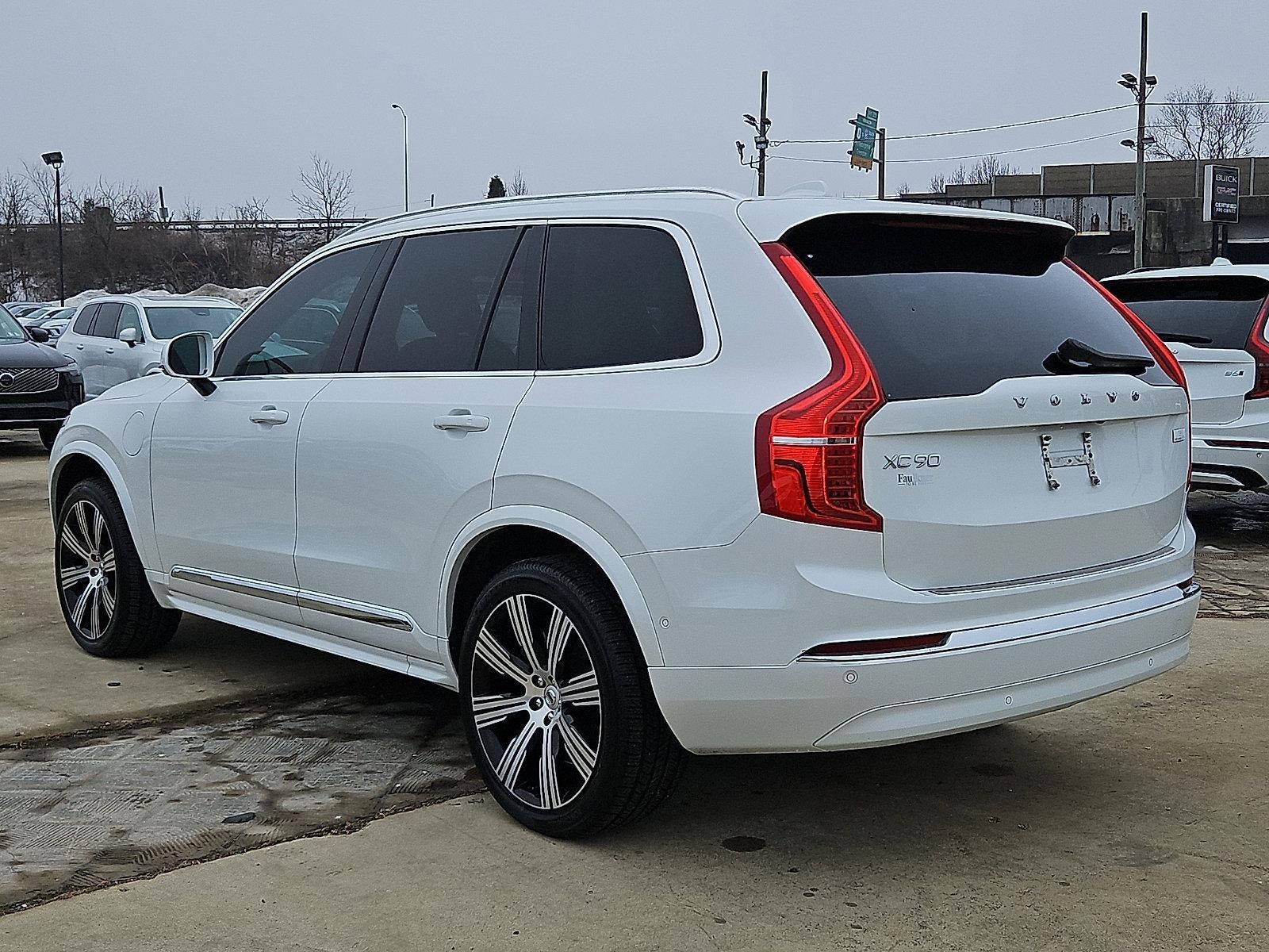2023 Volvo XC90 Recharge Plug-In Hybrid T8 eAWD PHEV Plus 6P