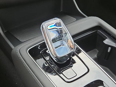 2026 Volvo XC90 Plug-In Hybrid T8 AWD Ultra Dark Theme 6-Seater