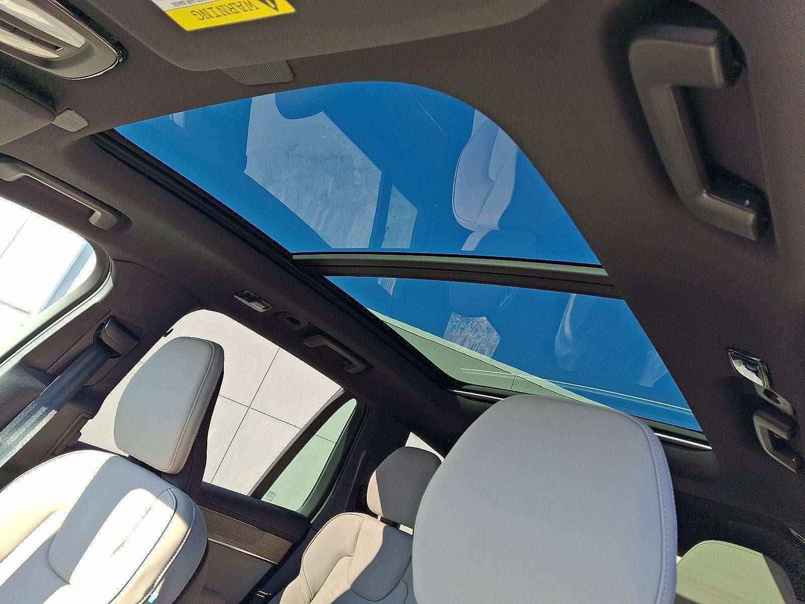 2026 Volvo XC90 Plug-In Hybrid T8 AWD Plus 7-Seater