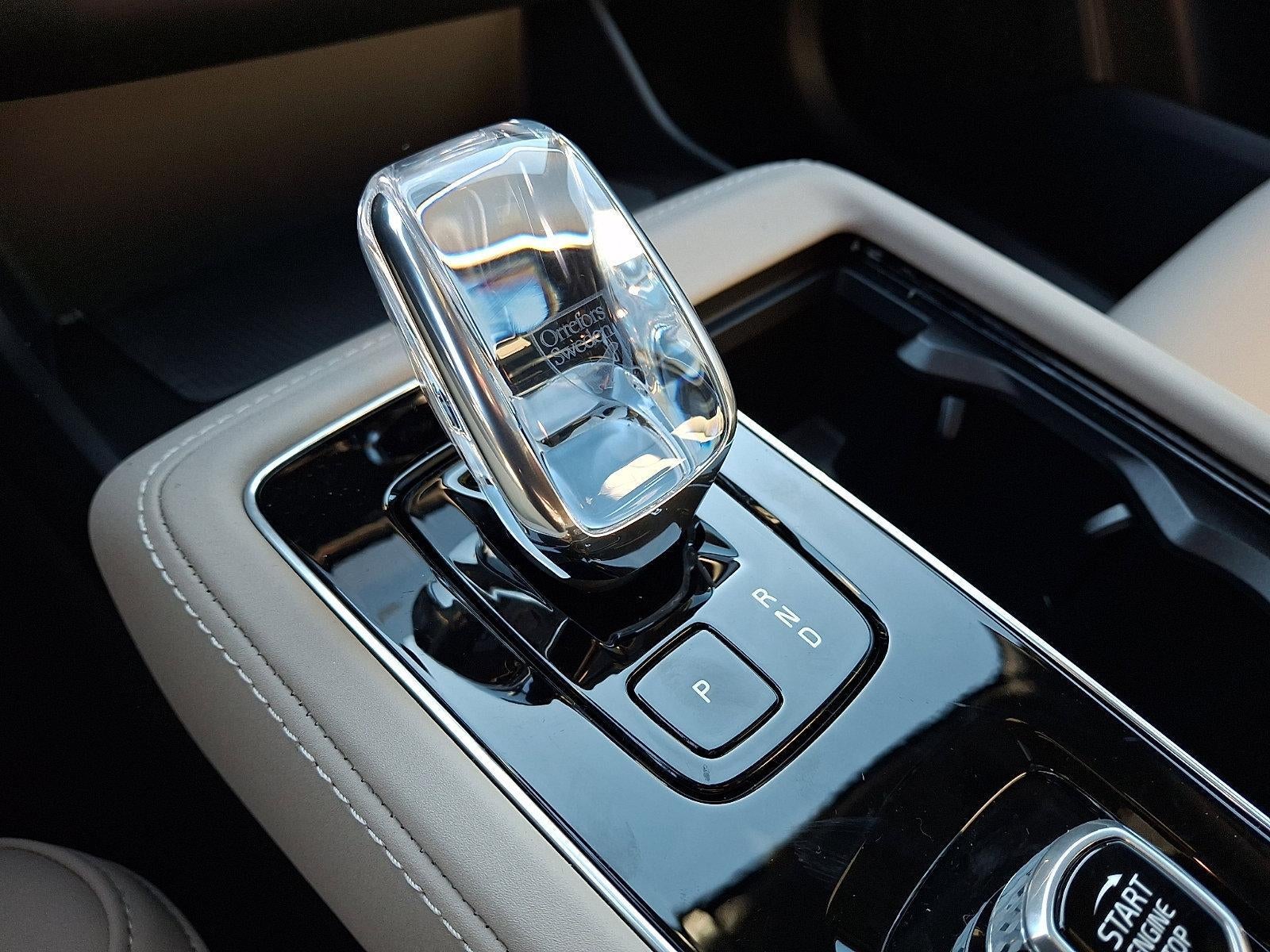 2026 Volvo XC90 Plug-In Hybrid T8 AWD Plus 7-Seater