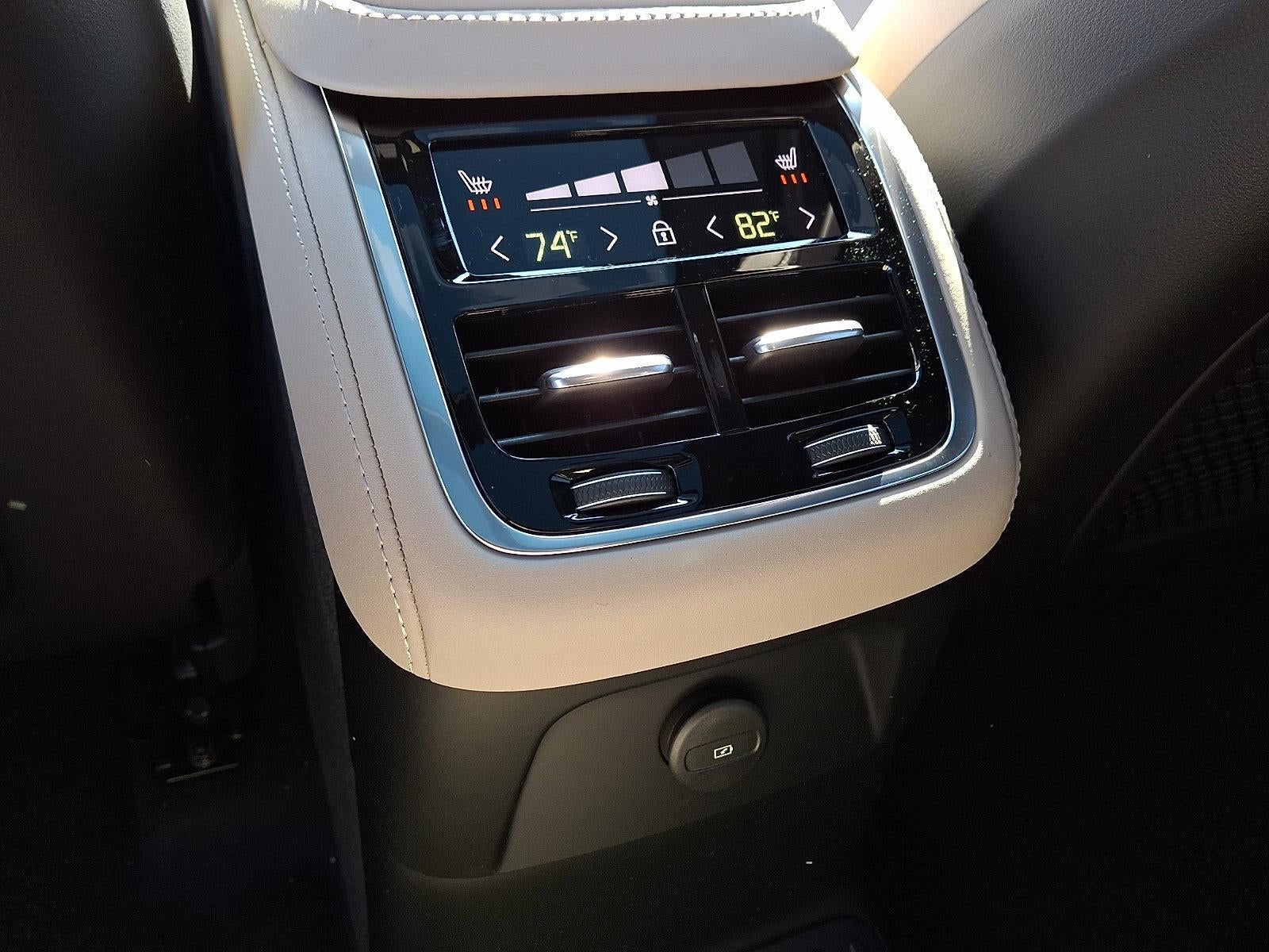 2026 Volvo XC90 Plug-In Hybrid T8 AWD Plus 7-Seater