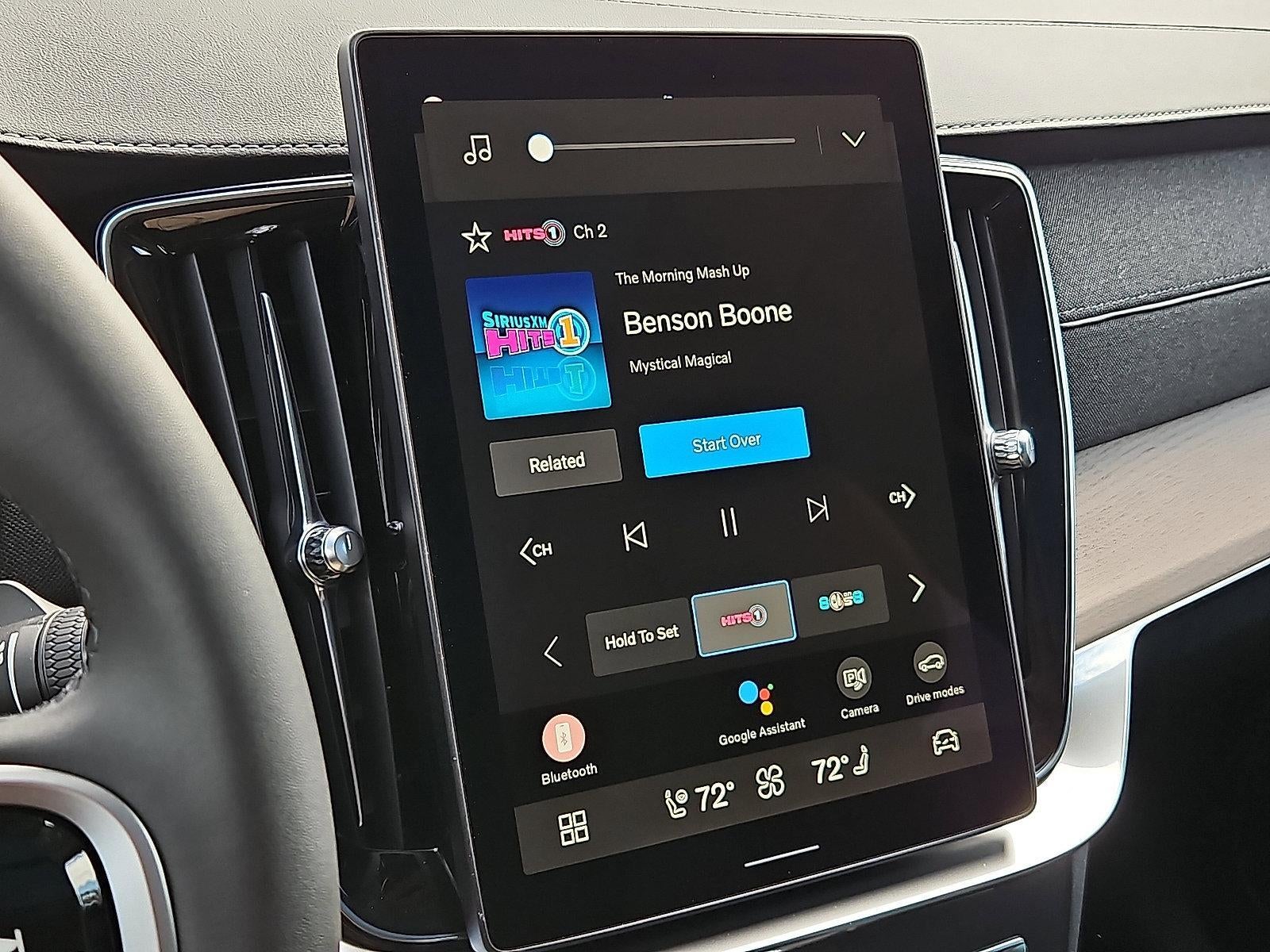 2026 Volvo XC90 Plug-In Hybrid T8 AWD Plus 7-Seater