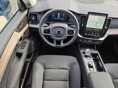 2026 Volvo XC90 Plug-In Hybrid T8 AWD Plus 7-Seater