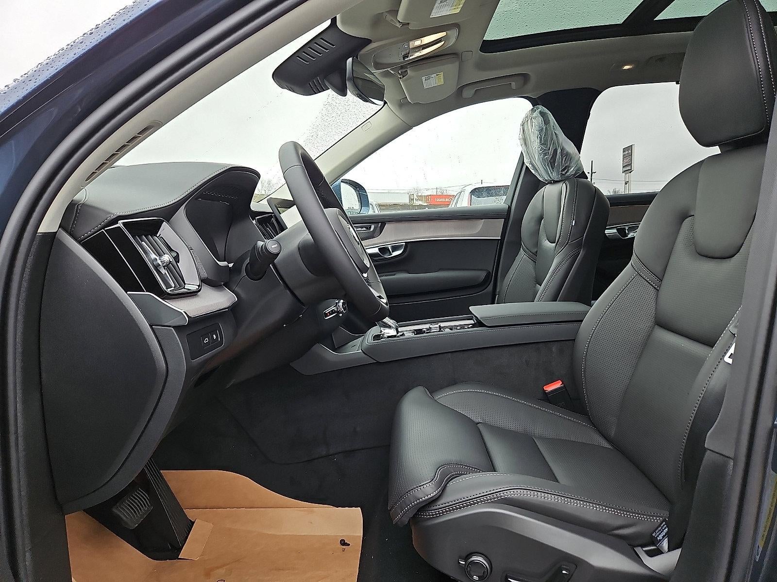 2026 Volvo XC90 Plug-In Hybrid T8 AWD Ultra 7-Seater
