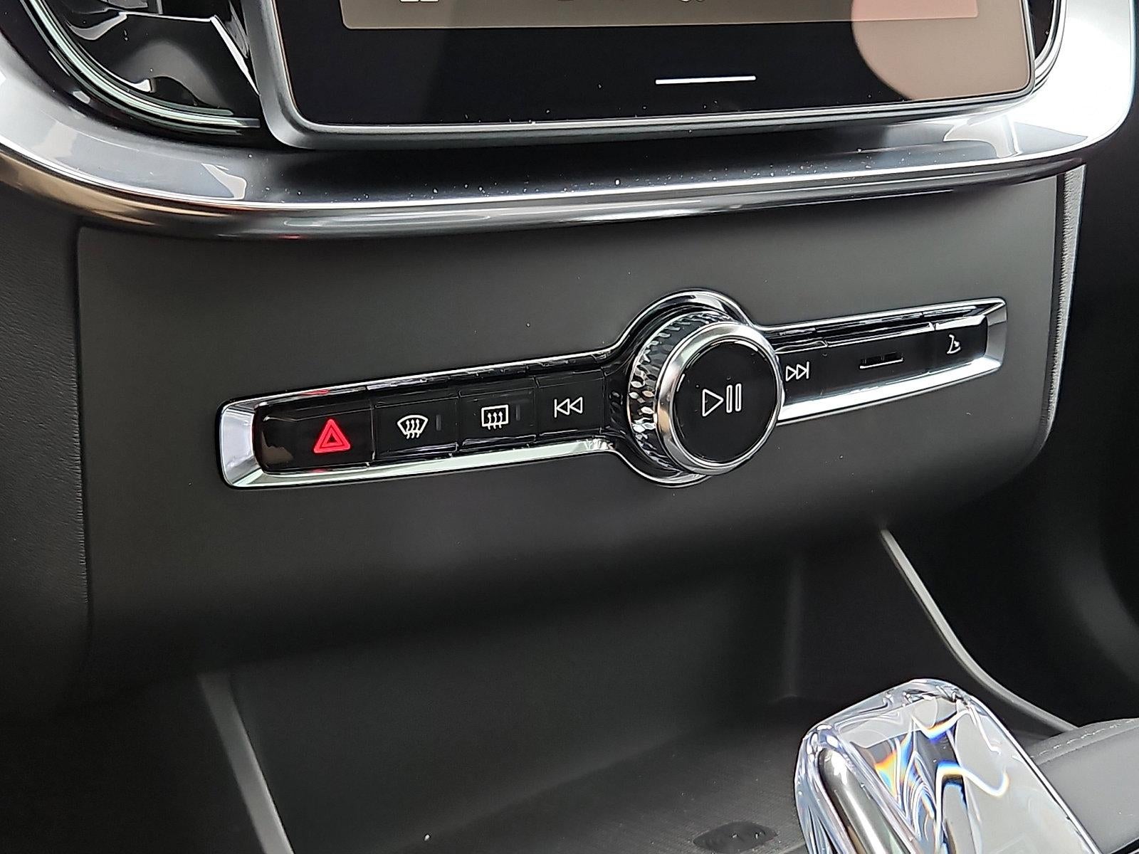 2026 Volvo XC90 Plug-In Hybrid T8 AWD Ultra 7-Seater