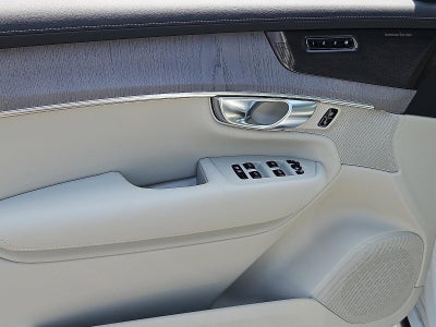 2026 Volvo XC90 Plug-In Hybrid T8 AWD Ultra 7-Seater