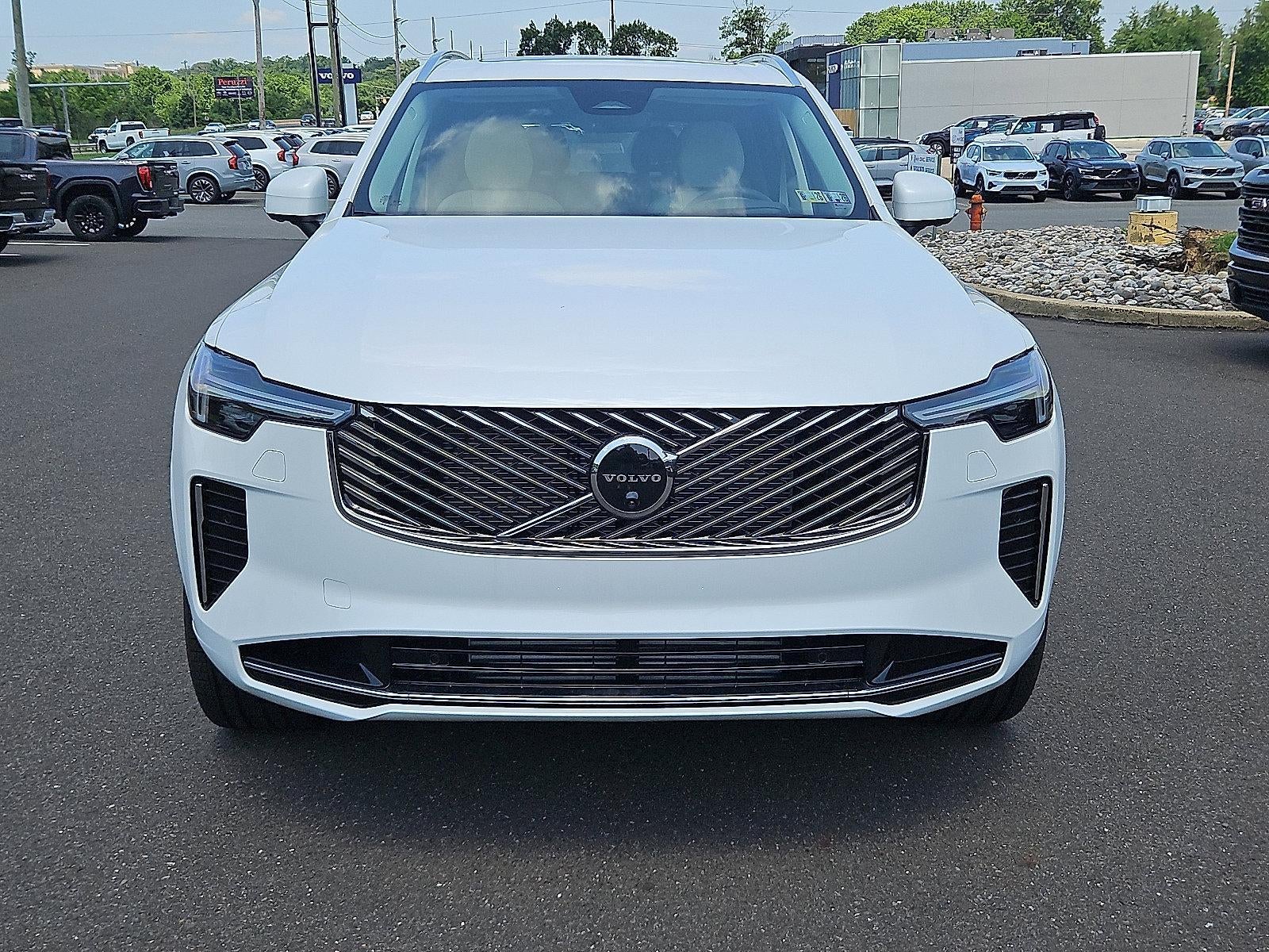 2026 Volvo XC90 Plug-In Hybrid T8 AWD Ultra 7-Seater