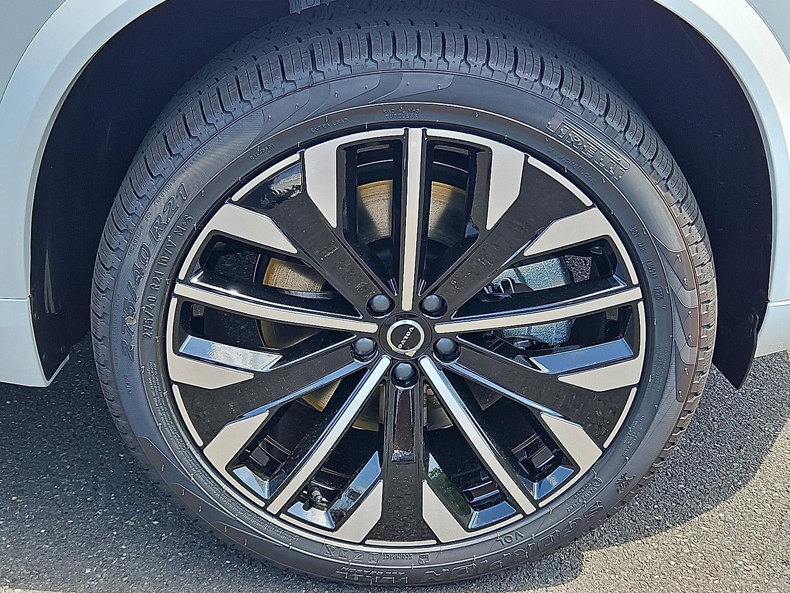 2026 Volvo XC90 Plug-In Hybrid T8 AWD Ultra 7-Seater