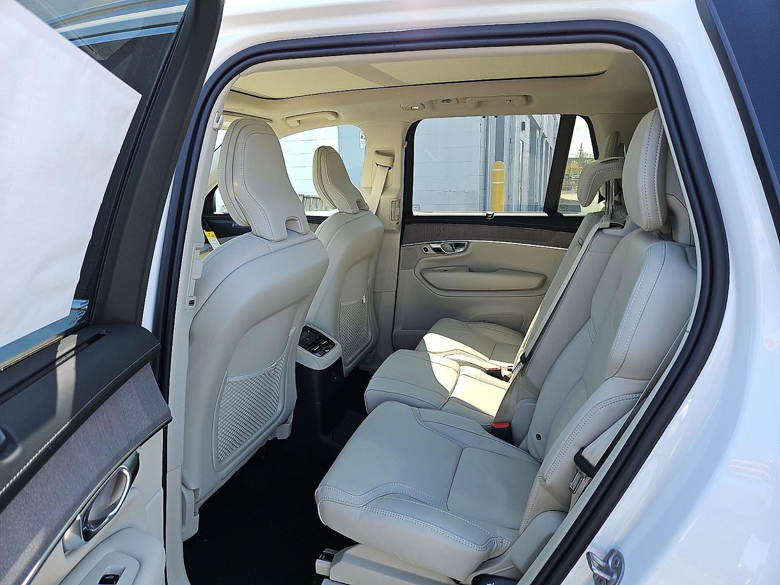 2026 Volvo XC90 Plug-In Hybrid T8 AWD Ultra 7-Seater
