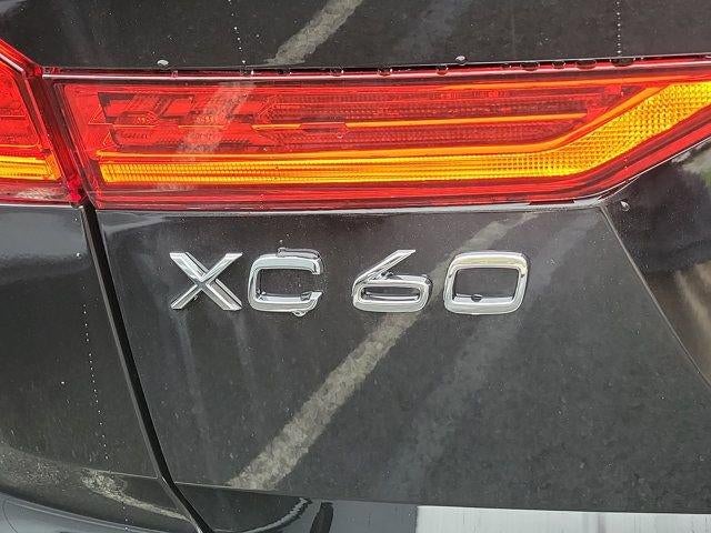 2025 Volvo XC60 Plug-In Hybrid T8 AWD Plus