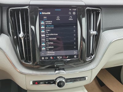 2025 Volvo XC60 Plug-In Hybrid T8 AWD Plus