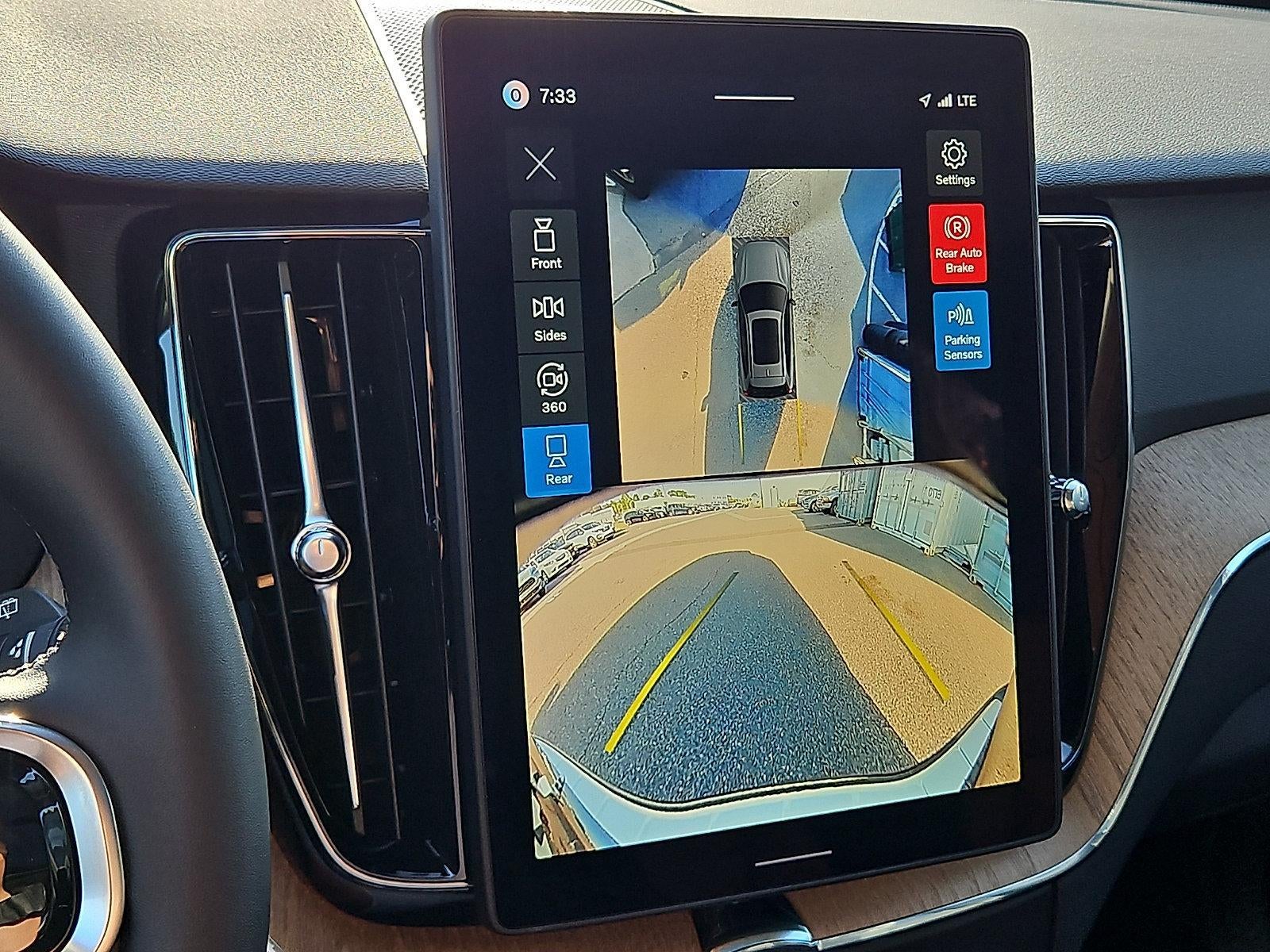 2026 Volvo XC60 Plug-In Hybrid T8 AWD Plus