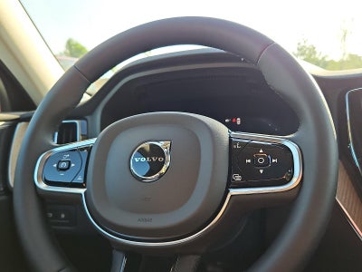 2026 Volvo XC60 Plug-In Hybrid T8 AWD Plus