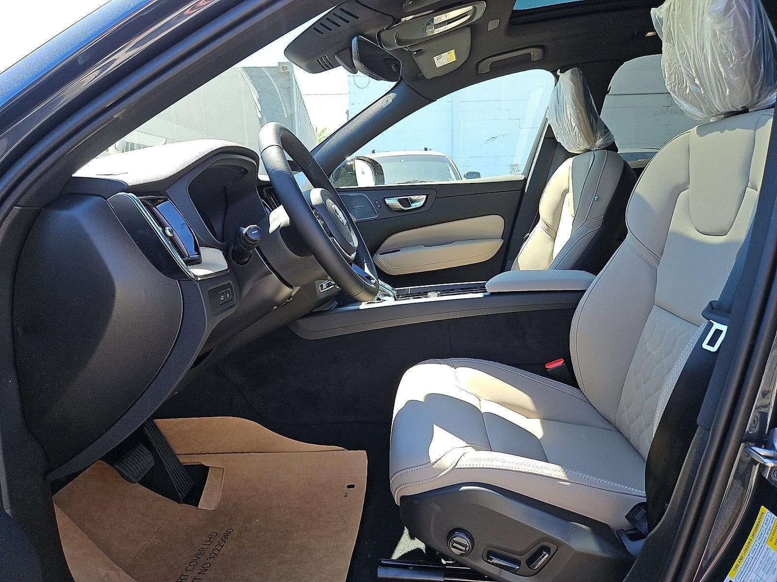 2026 Volvo XC60 Plug-In Hybrid T8 AWD Plus