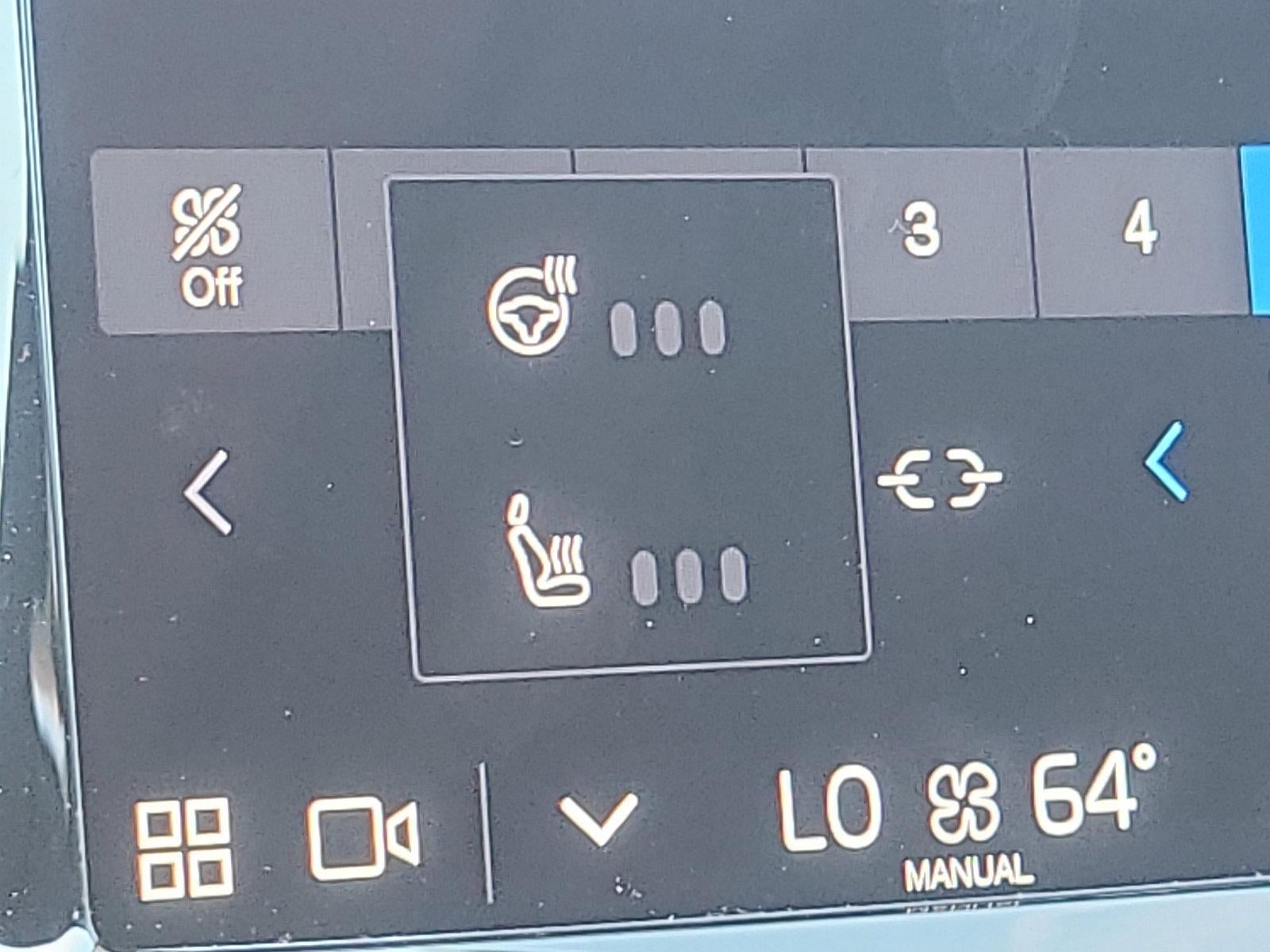 2025 Volvo XC60 Plug-In Hybrid T8 AWD Plus