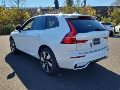 2025 Volvo XC60 Plug-In Hybrid T8 AWD Plus