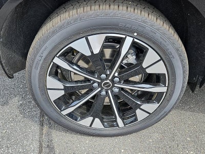 2026 Volvo XC60 Plug-In Hybrid T8 AWD Plus