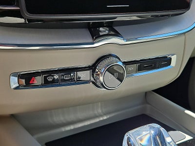 2026 Volvo XC60 Plug-In Hybrid T8 AWD Ultra