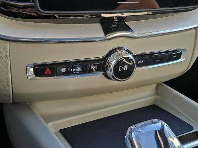 2026 Volvo XC60 Plug-In Hybrid T8 AWD Ultra