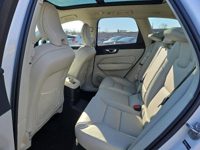 2026 Volvo XC60 Plug-In Hybrid T8 AWD Ultra