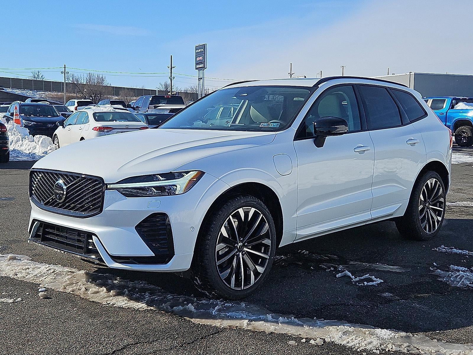 2026 Volvo XC60 Plug-In Hybrid T8 AWD Ultra