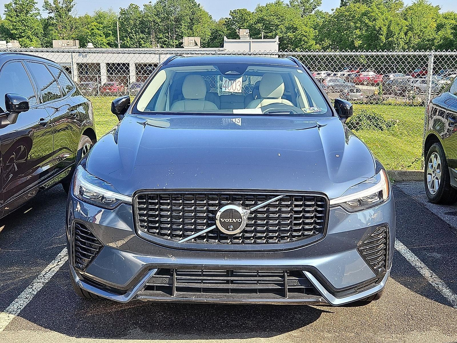 2025 Volvo XC60 Plug-In Hybrid T8 AWD Ultra