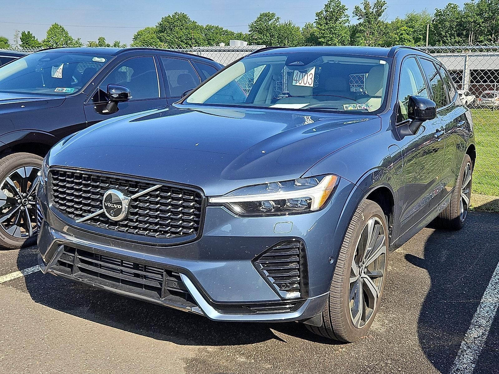 2025 Volvo XC60 Plug-In Hybrid T8 AWD Ultra