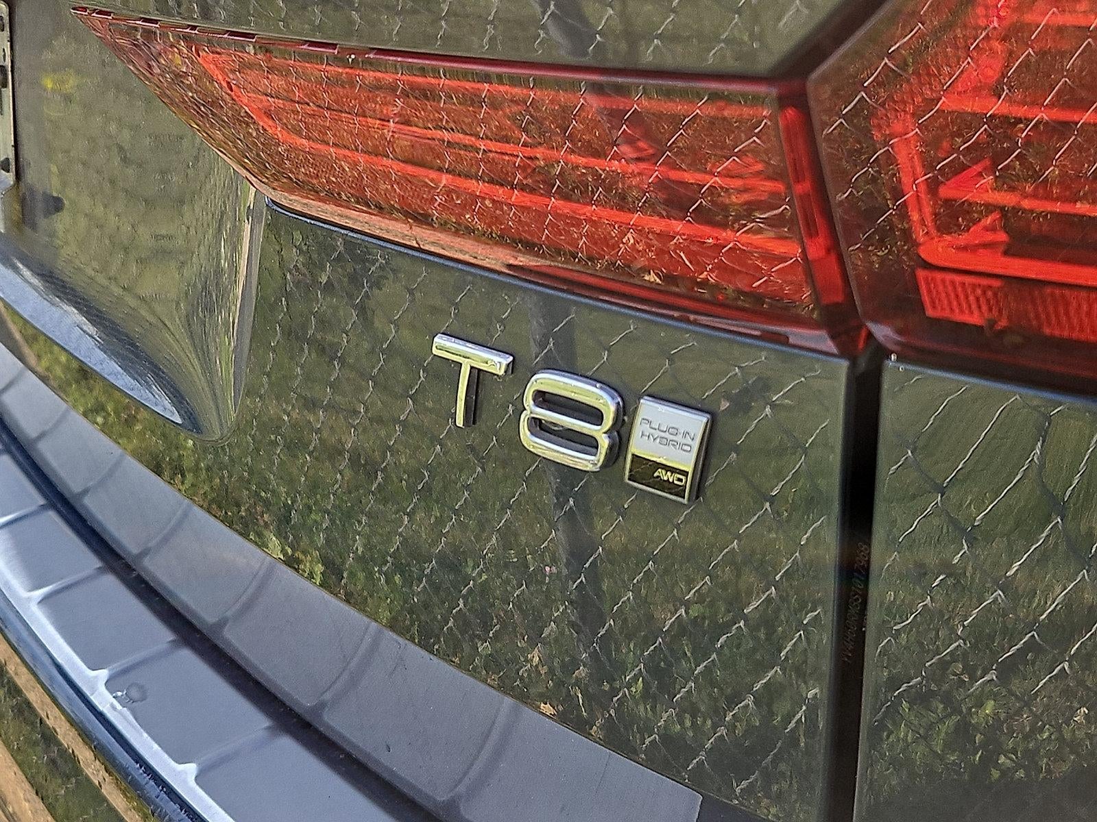 2025 Volvo XC60 Plug-In Hybrid T8 AWD Ultra
