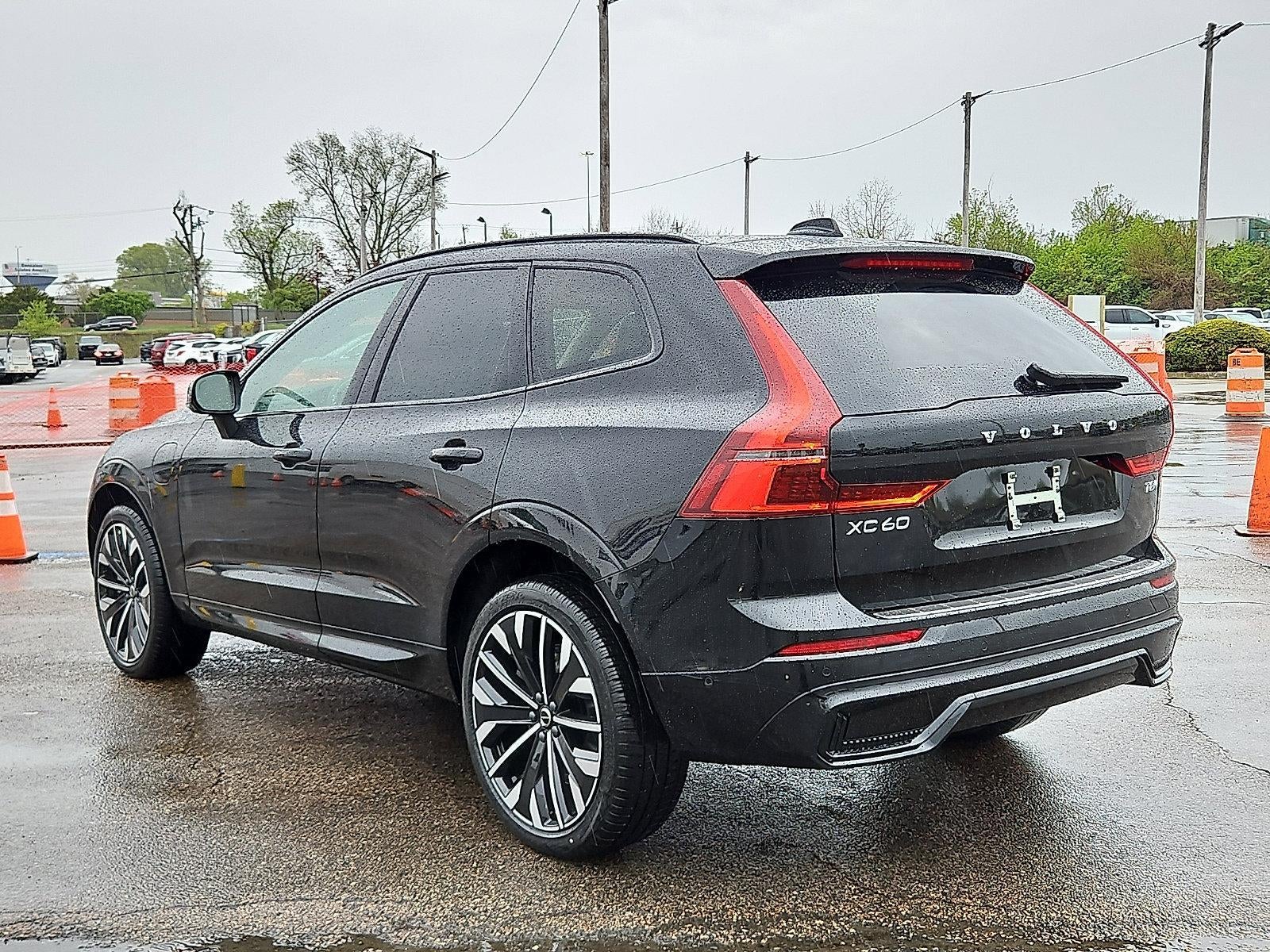 2026 Volvo XC60 Plug-In Hybrid T8 AWD Ultra