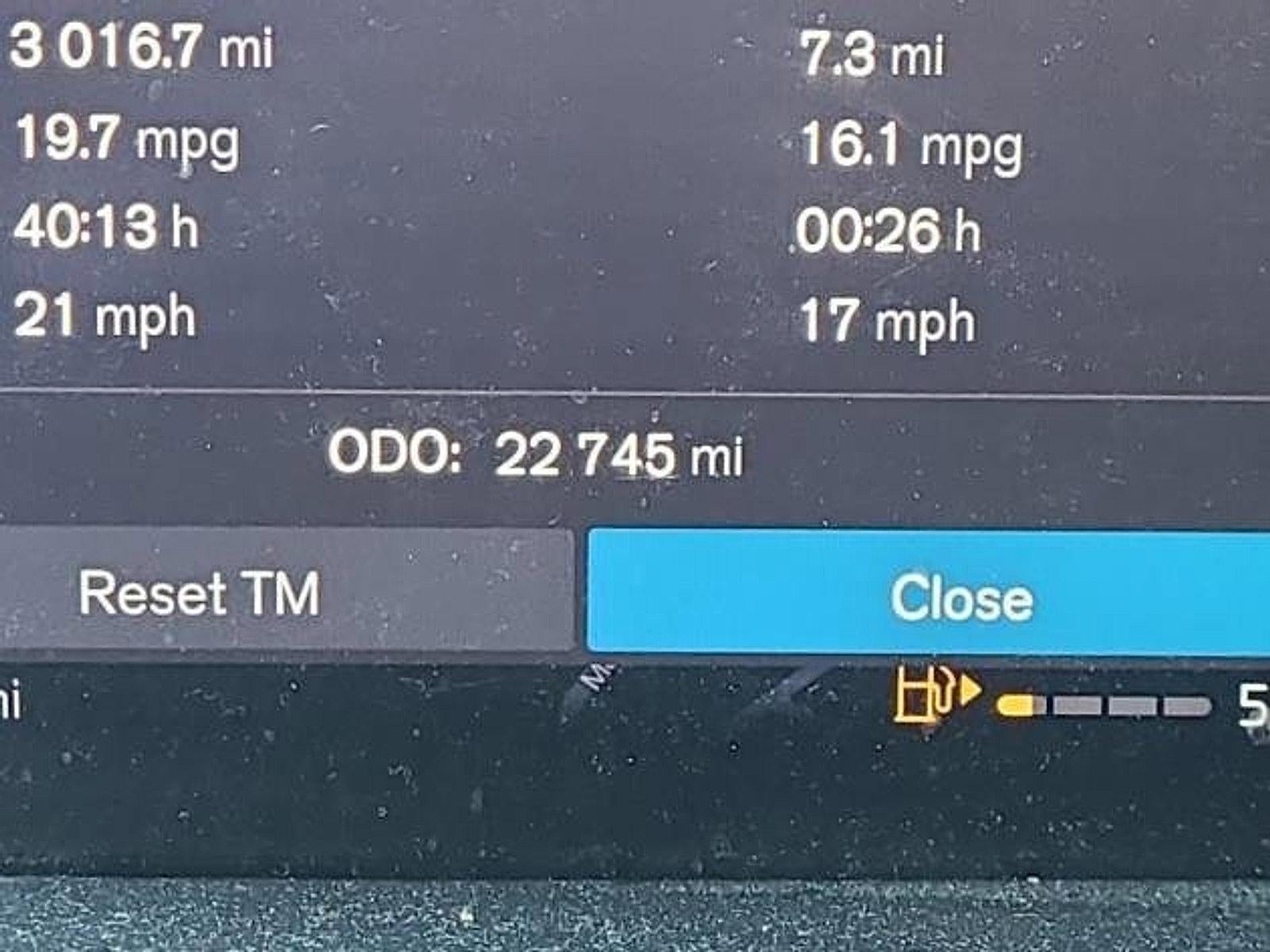 2024 Volvo XC90 B5 AWD Plus Bright Theme 7P