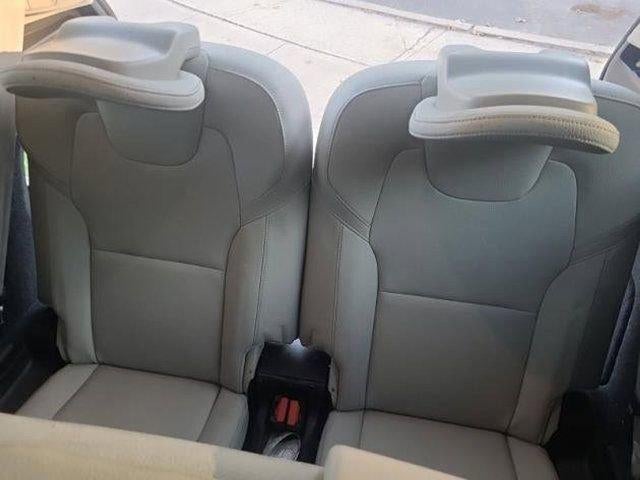 2024 Volvo XC90 B5 AWD Plus Bright Theme 7P