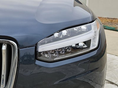 2024 Volvo XC90 B5 AWD Plus Bright Theme 7P