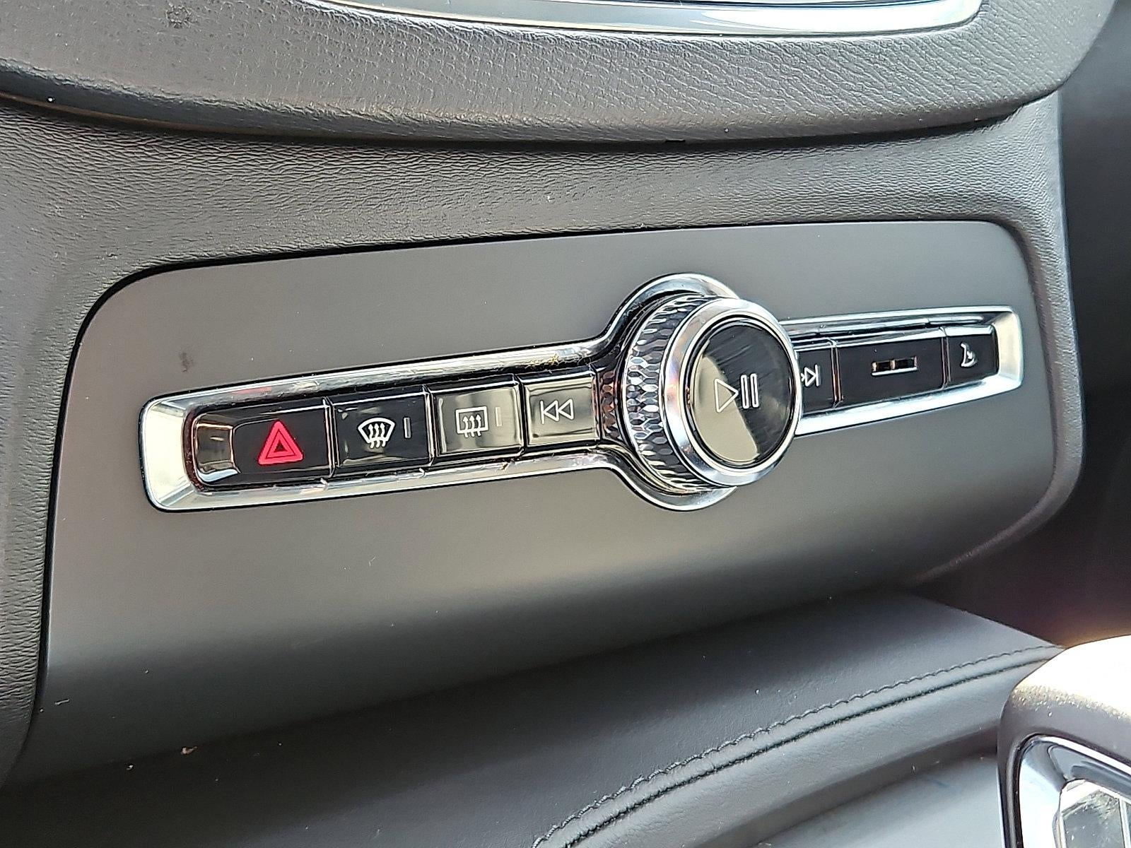 2024 Volvo XC90 B5 AWD Core Bright Theme 7P