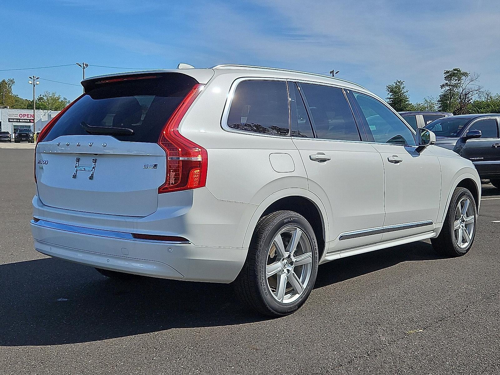2024 Volvo XC90 B5 AWD Core Bright Theme 7P
