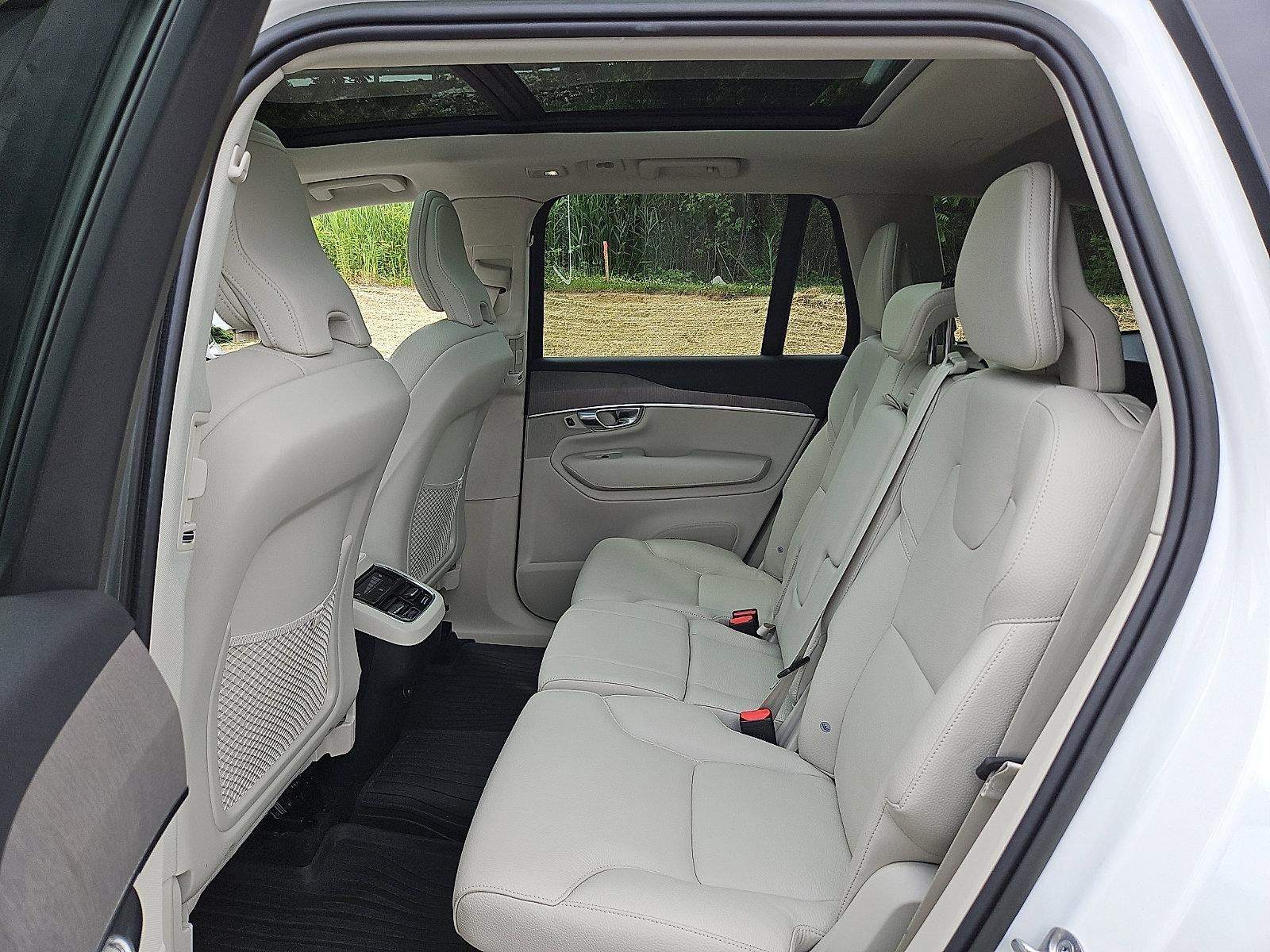 2023 Volvo XC90 B5 AWD Plus 7P