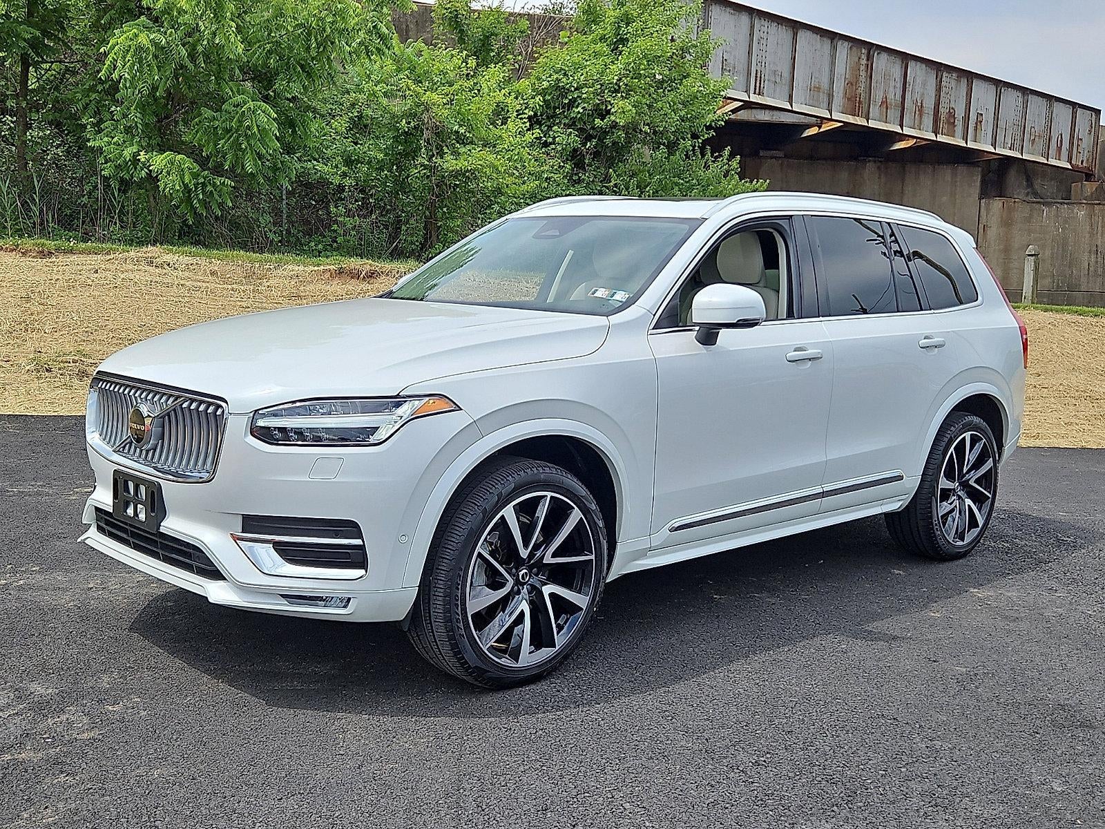 2023 Volvo XC90 B5 AWD Plus 7P