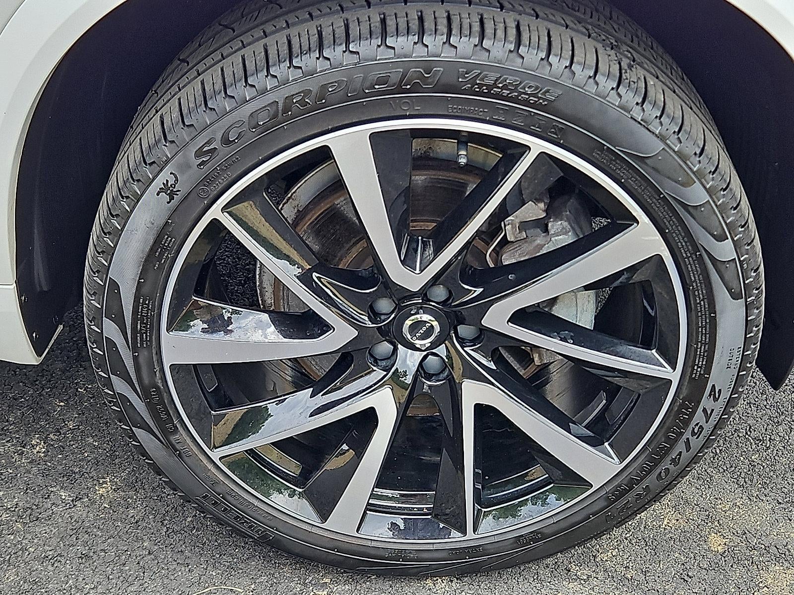 2023 Volvo XC90 B5 AWD Plus 7P