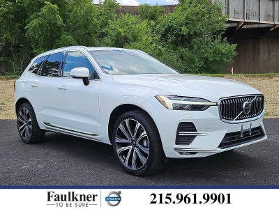 2023 Volvo XC60 B5 AWD Ultimate Bright Theme