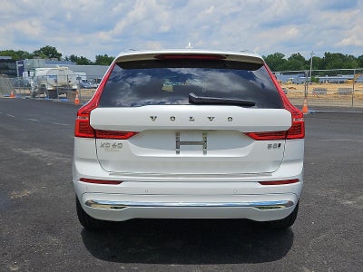 2023 Volvo XC60 B5 AWD Ultimate Bright Theme