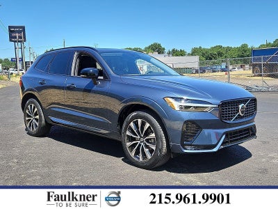 2024 Volvo XC60 B5 AWD Core Dark Theme