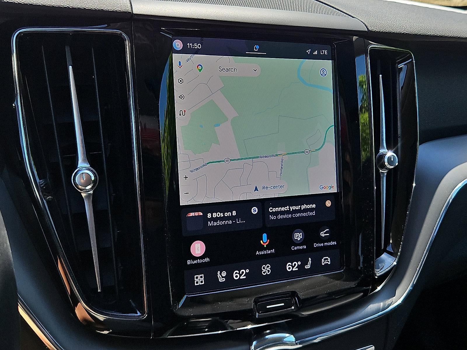 2024 Volvo XC60 B5 AWD Core Dark Theme