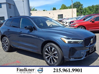 2024 Volvo XC60 B5 AWD Core Dark Theme