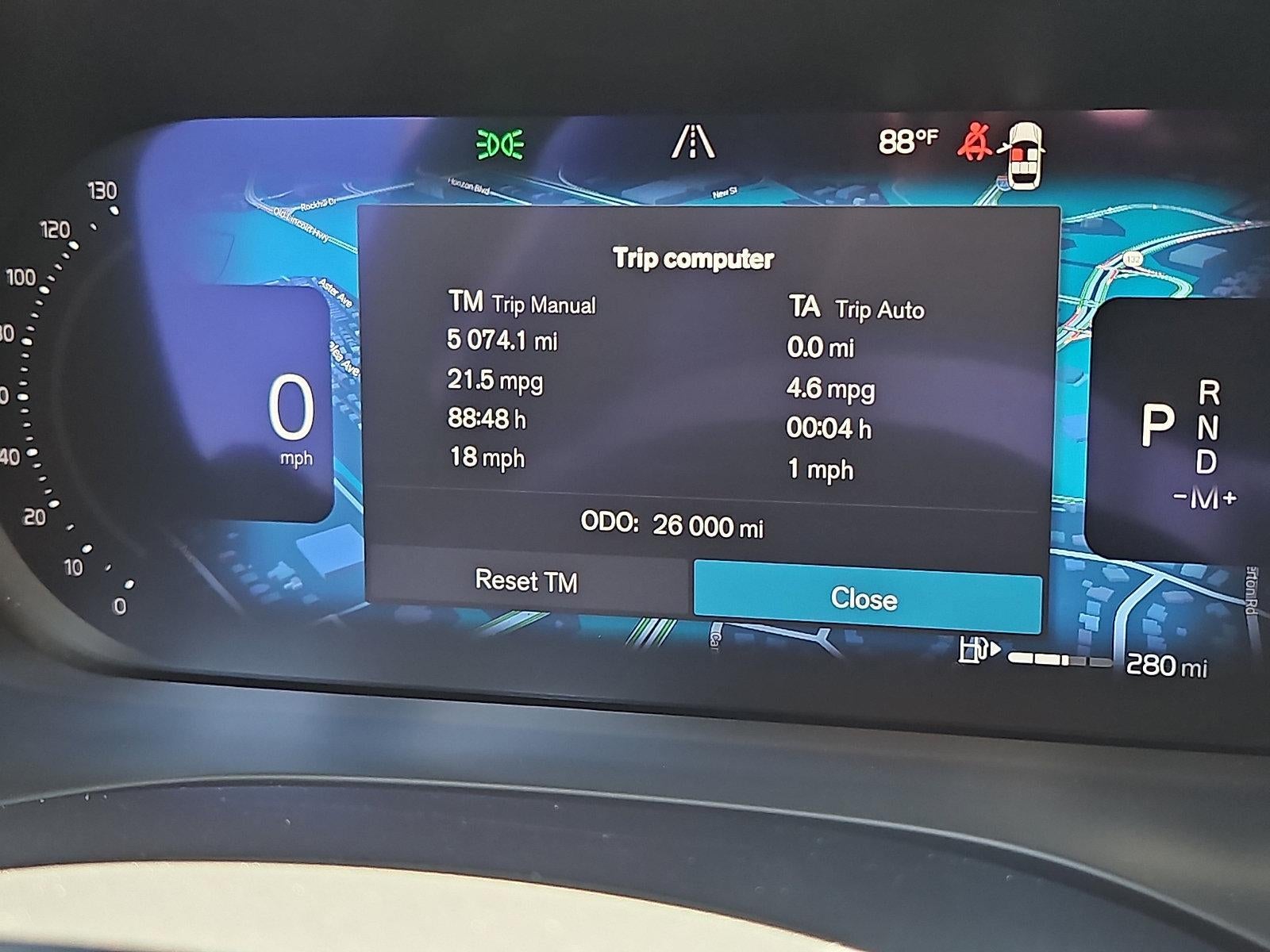 2024 Volvo XC60 B5 AWD Core Dark Theme