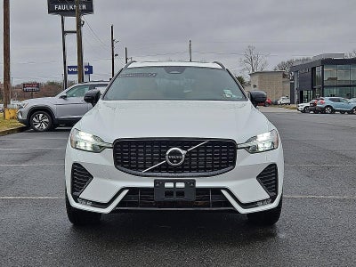2024 Volvo XC60 B5 AWD Ultimate Dark Theme