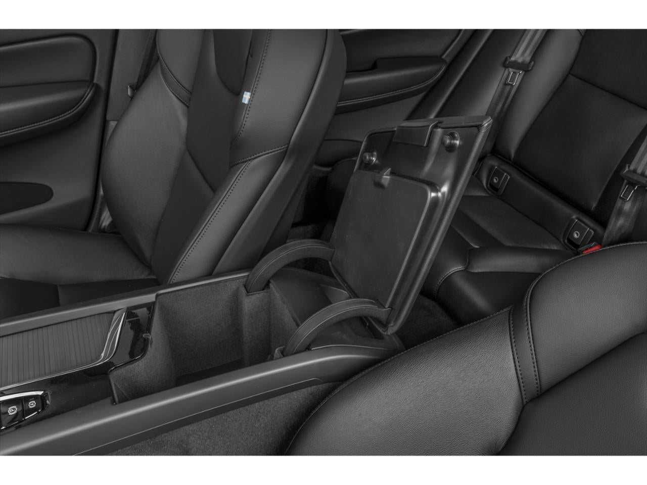 2023 Volvo XC60 B5 AWD Core