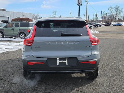 2026 Volvo XC40 B5 AWD Plus