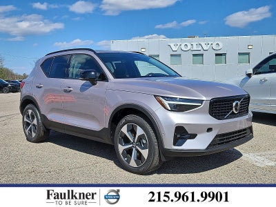 2026 Volvo XC40 B5 AWD Plus