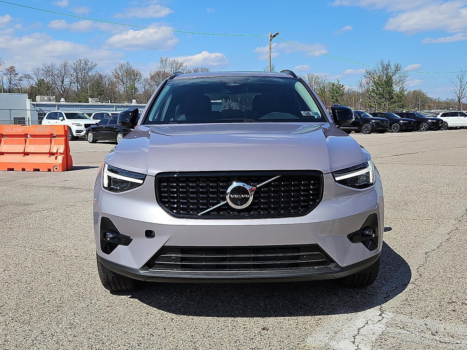 2026 Volvo XC40 B5 AWD Plus