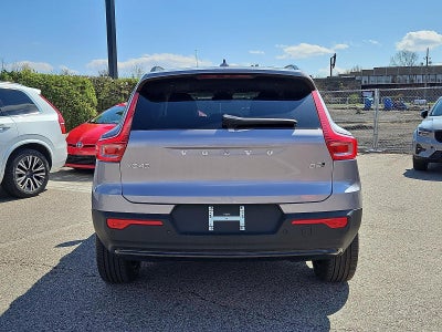 2026 Volvo XC40 B5 AWD Plus